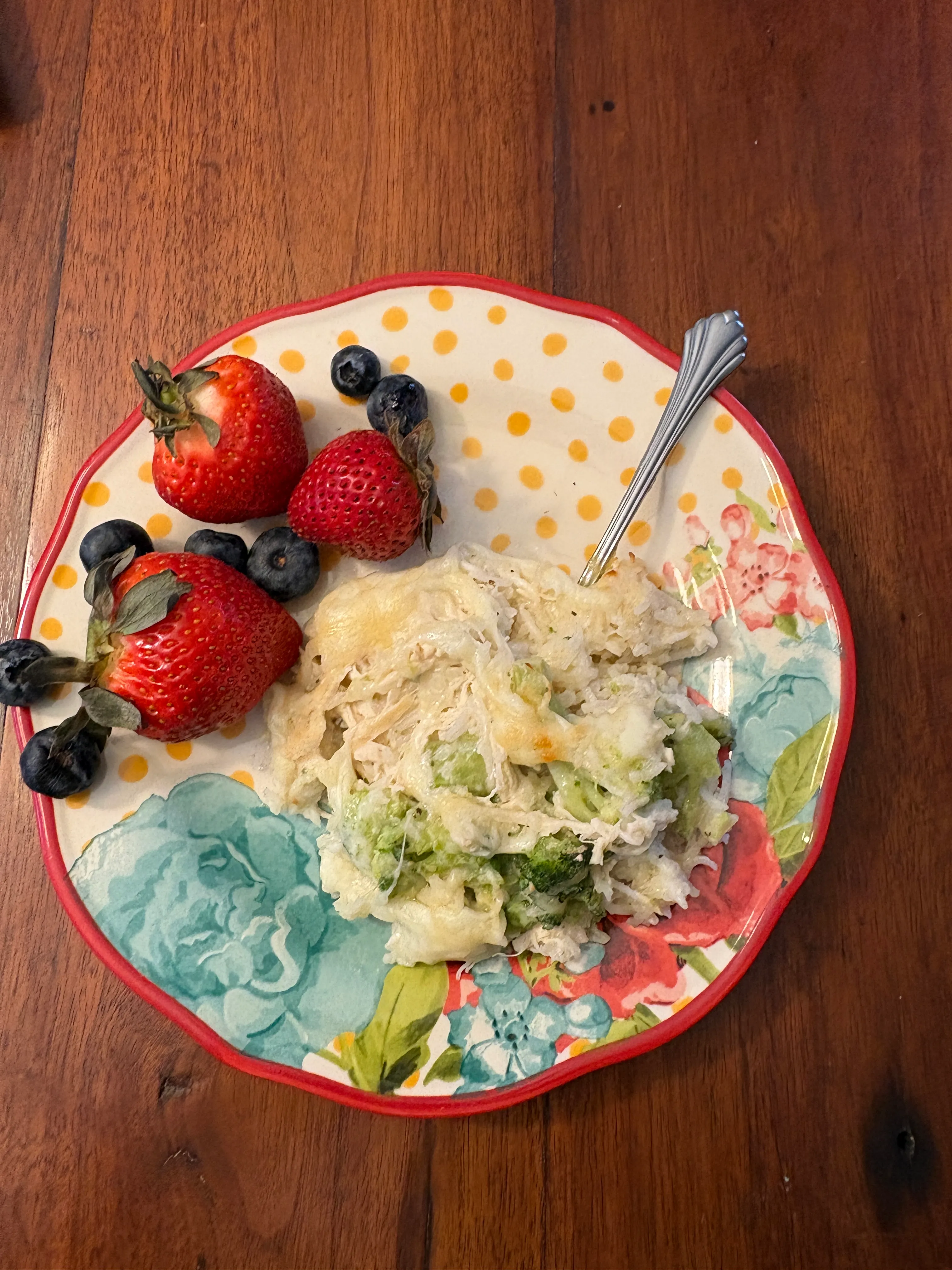 Creamy chicken cheesy rice casserole