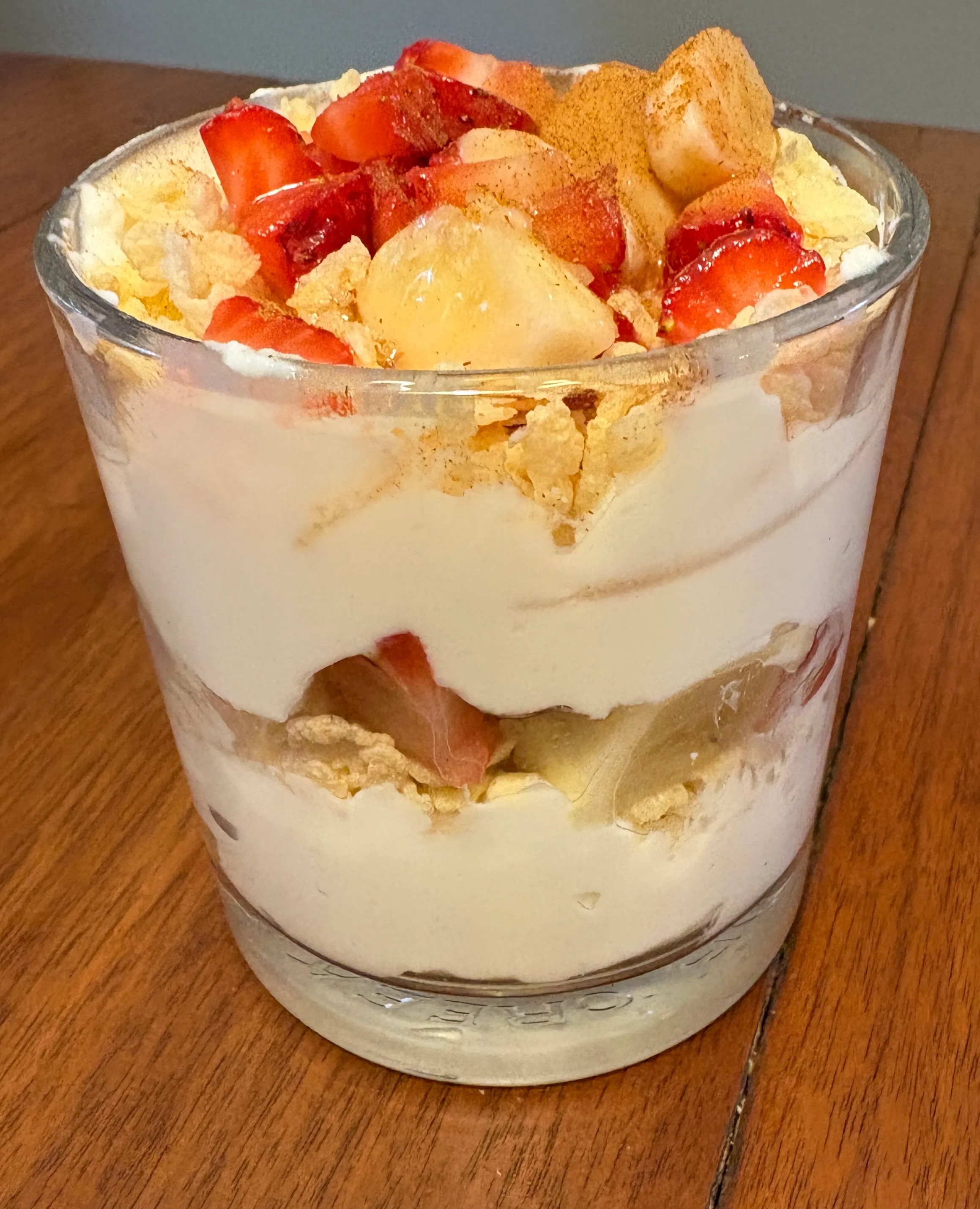 Fruit and yogurt parfait